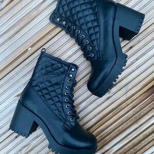 Papaya Black Quilted Lace-Up Boots